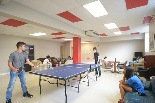 london international academy 2.jpg
