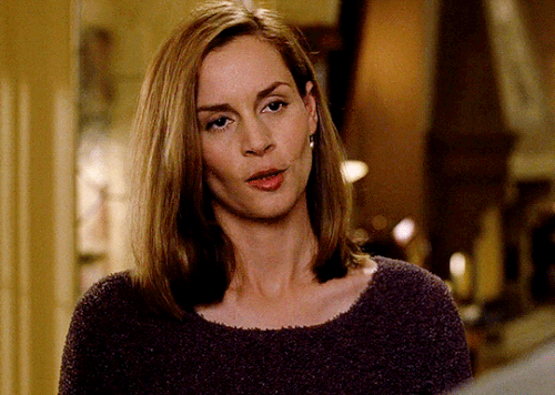 tumblr 734b5250ea1a506b15079c2891c94cc8 30624c7f 540.gif