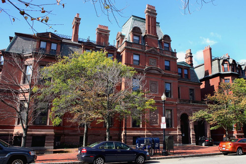 E05A7C02 7D93 43A5 880A 6DAB9F9D6186.jpg