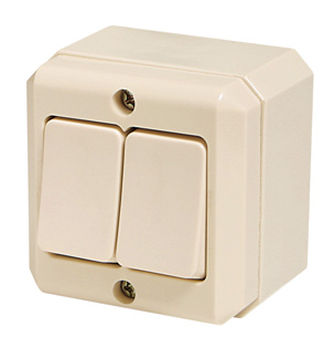 Broco Saklar Seri Outbow standard 16220.jpg