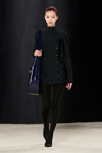 Ferragamo FW23 10.jpg