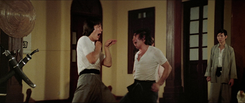 drunken.master.1978.1080p.bluray.x264 usury 00.23.49.png