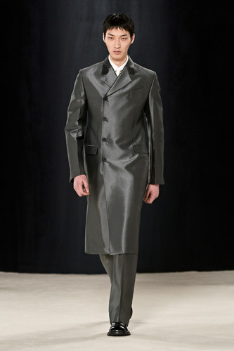 Ferragamo FW23 58.jpg