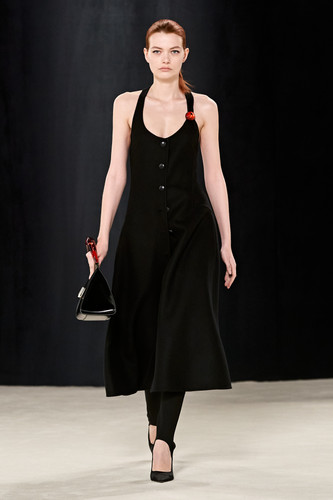 Ferragamo FW23 27.jpg