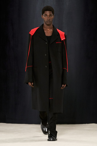 Ferragamo FW23 35.jpg