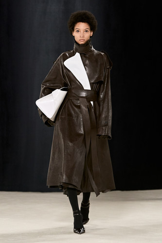 Ferragamo FW23 52.jpg