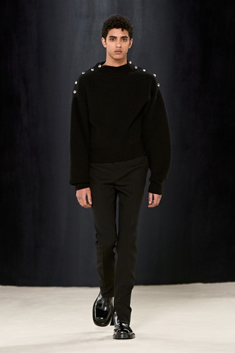 Ferragamo FW23 32.jpg