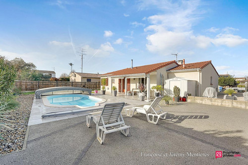 ag440414 372480091 photos.ubiflow.net 440414 372480091 photos 1.jpg