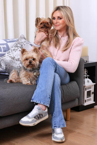 suzi walker photographed oliver dixon 798238712.jpg