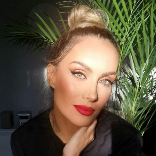 jelena gavrilovic instagram 576x576.jpg
