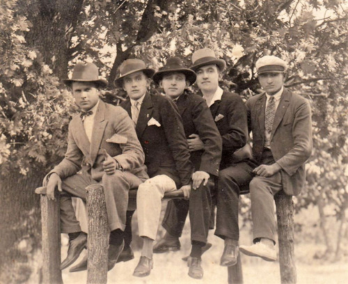 12308039 928331557237580 4241010312082280111 o.jpg