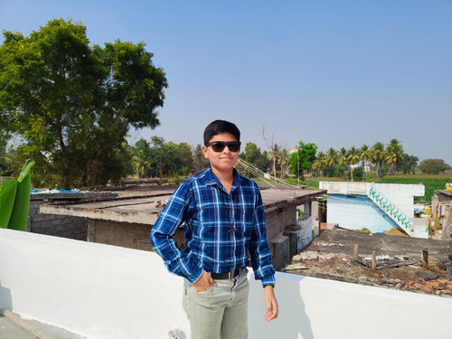 FAVORITE PIC VELPUR.jpg
