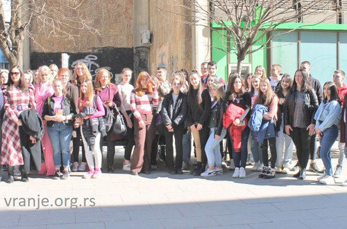 11798 Ho8QoXKDWVX7 1200.jpg