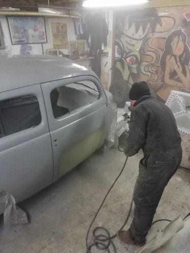 primer 5 spraying.jpg