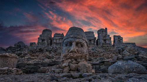 Mount Nemrut.jpg