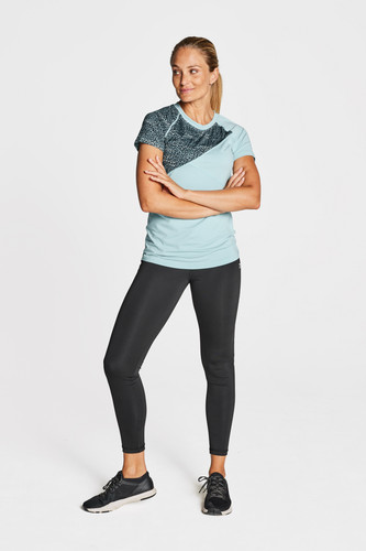 06 28 2022fashionpower3767 .jpg
