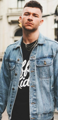 Picsart 23 04 05 23 27 30 825.jpg