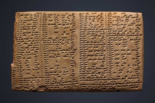 ecriture cuneiforme tablette archiviste.jpg