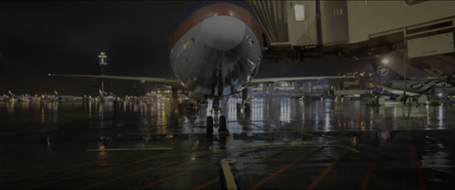 Plane.2023.2160p.Pad HDR.UHD.BluRay.AAC.x265 10bit HDSPad.mp4 20230406 220125.472.png