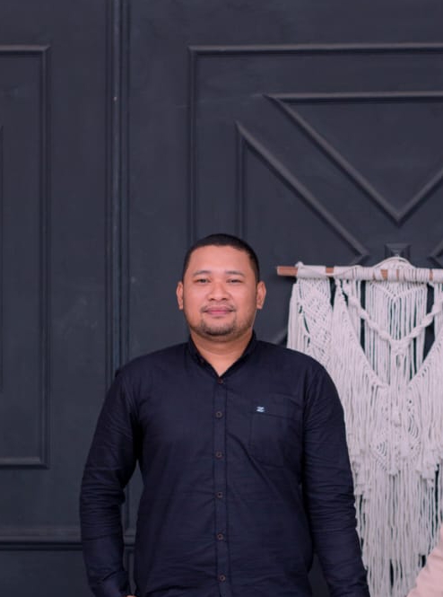 PicsArt 04 06 11.43.41.jpg