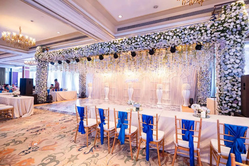 Flowers by design - Flower Decorator.jpg