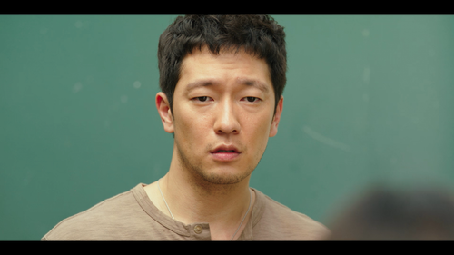 My.Liberation.Notes.S01E01.Episode.1.1080p.NF.WEB DL.DDP.2.0.H.264 HHWEB.mkv 20230402 072034.357.png