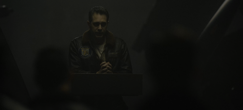 Devotion.2022.2160p.Pad HDR.UHD.BluRay.AAC.x265 10bit HDSPad.mp4 20230403 163622.876.png