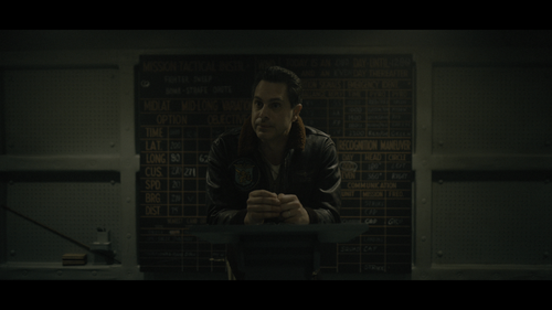 Devotion.2022.UHD.BluRay.REMUX.2160p.HEVC.DTS HD.MA5.1 HDS.mkv 20230403 163720.845.png