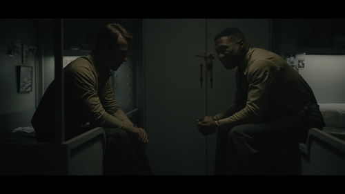 Devotion.2022.UHD.BluRay.REMUX.2160p.HEVC.DTS HD.MA5.1 HDS.mkv 20230403 163719.356.png