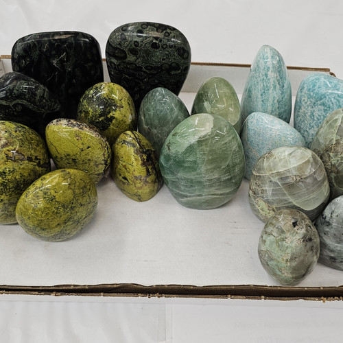 cropped 16874785324392441957009697624916.jpg