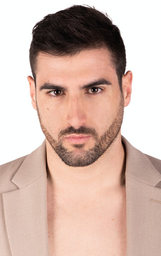 Mister RNB Tarragona 2023 Xavier Flo Profile Headshot.jpg