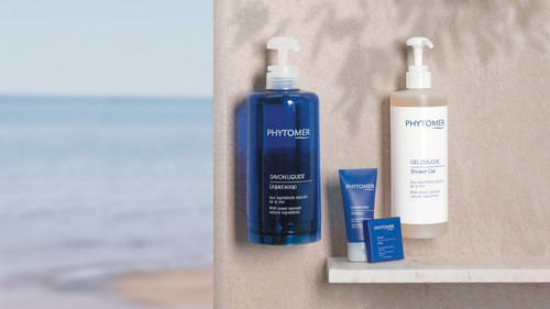 220615174250 90 W1260 N actus top 226 1.jpg