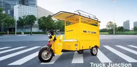 Mayuri E Rickshaw.jpg