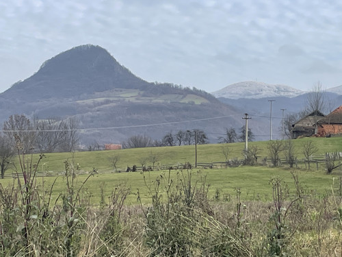 4DE6270A 5D51 40A1 A261 9A1C6F5EFF60.jpg