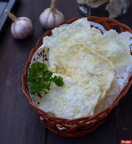 keripik nasi.jpg