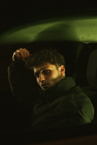 profile male.jpg