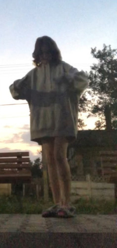 HouSyvV.jpg