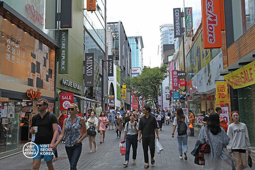 myeongdong street1 (1).jpg
