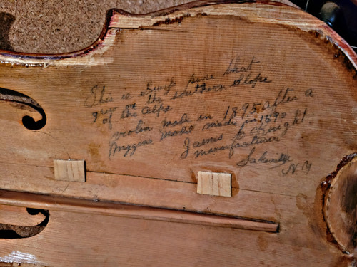 Picsart 23 06 22 23 13 02 115.jpg