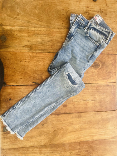 11 12 Abercrombie Jeans (1).jpg