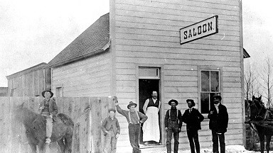 saloon2small.jpg