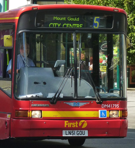 Photo: P1120082Fleet: First Devon & Cornwall LtdNo: 41795Reg: LN51GOUChassis: Dennis Dart SLFChassis.jpg