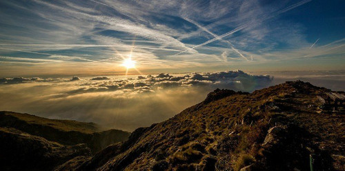 puisi tentang alam.jpg