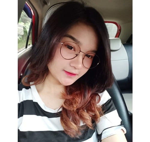 dicari gadis cantik ini hilang sejak seminggu lalu sDr2u9VQEv.jpg