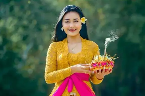 ezgif.com gif maker 2 7.webp