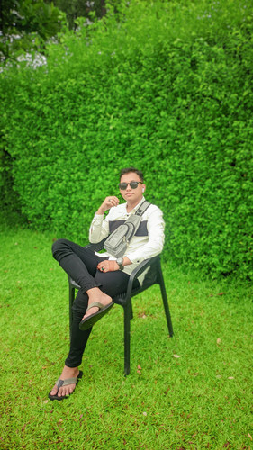 LMC 20230611 132329 ? Star Portrait King.PORTRAIT.jpg