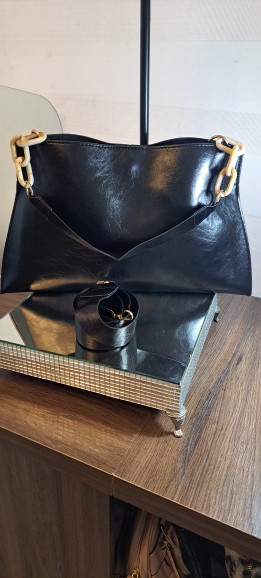 7242feeb 268f 4a87 a40b 92f1f34e10e8.jpg