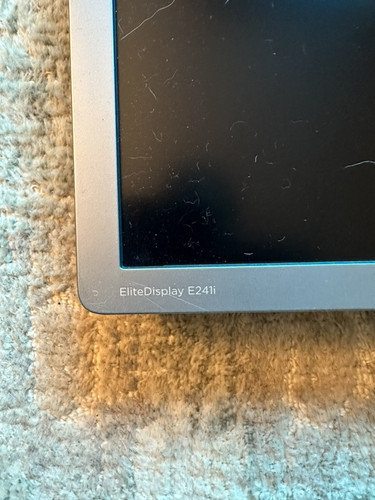 9EFBD60E 48D5 48FE 8DC3 FF8858AF0C9E 1 105 c.jpg