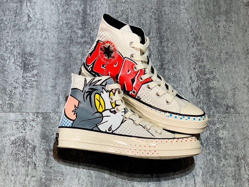 Converse Chuck 70 Tom and Jerry white.jpg