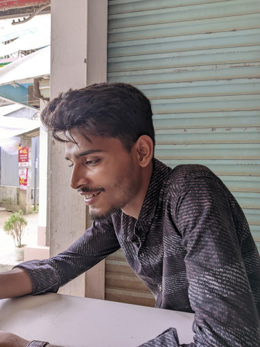 Camera King Gcam20230713 121743 ⭕️ iPhone HD+ Ultra (Camera King Gcam).jpg
